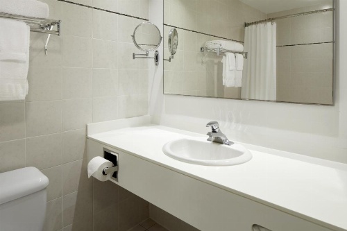 Hotel Ruby Foos Montreal image 38
